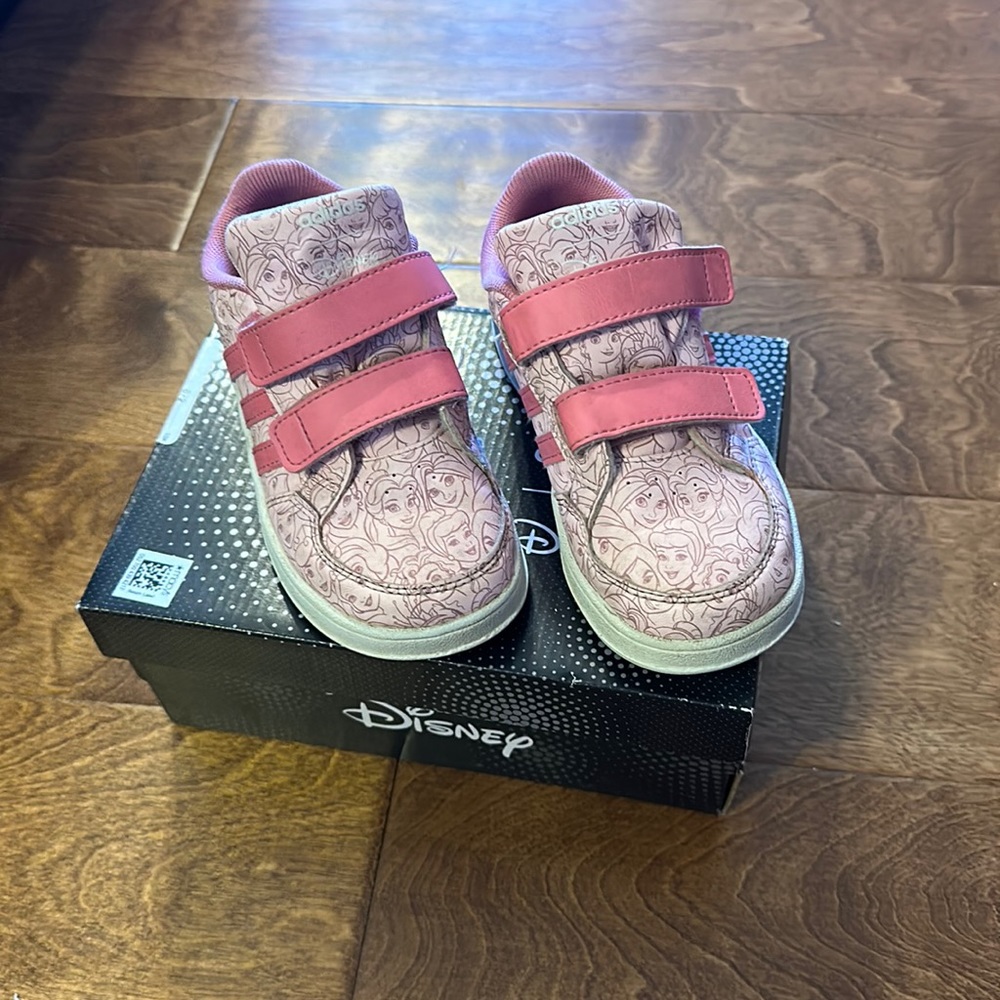 ADIDAS Princes shoes size 10 toddler